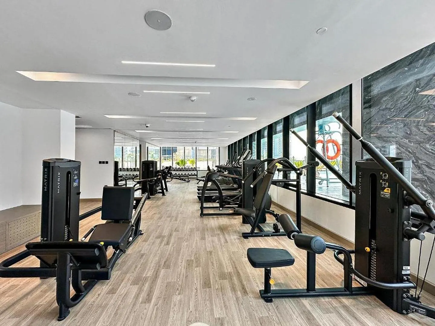 Business Bay Studio Binghatti Canal With Terrace Dubai
