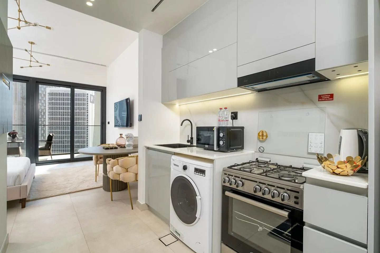 Business Bay Studio Binghatti Canal With Terrace Dubai United Arab Emirates