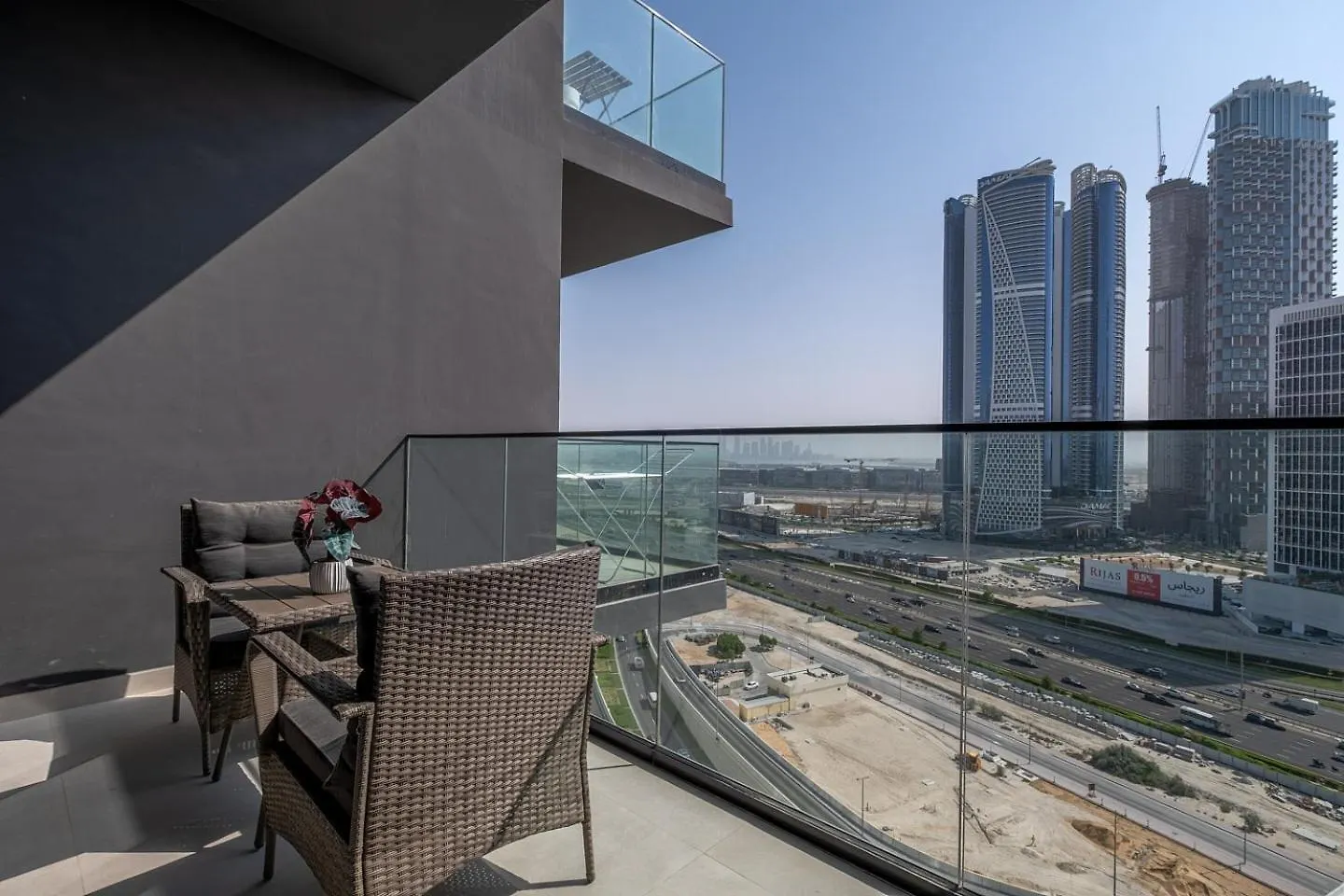 דובאי Business Bay Studio Binghatti Canal With Terrace דירה