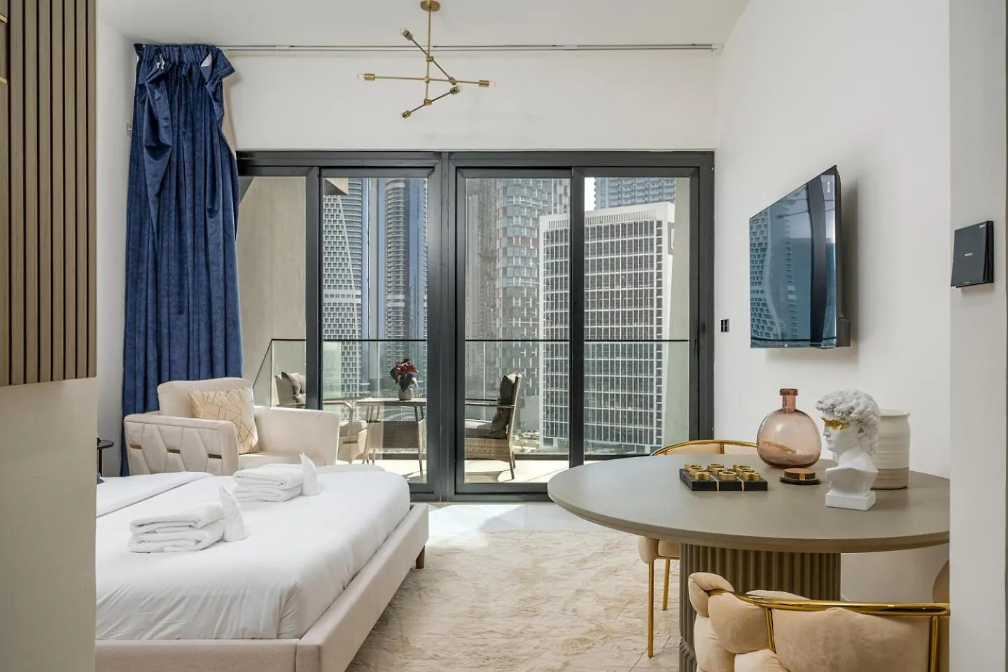 דובאי Business Bay Studio Binghatti Canal With Terrace